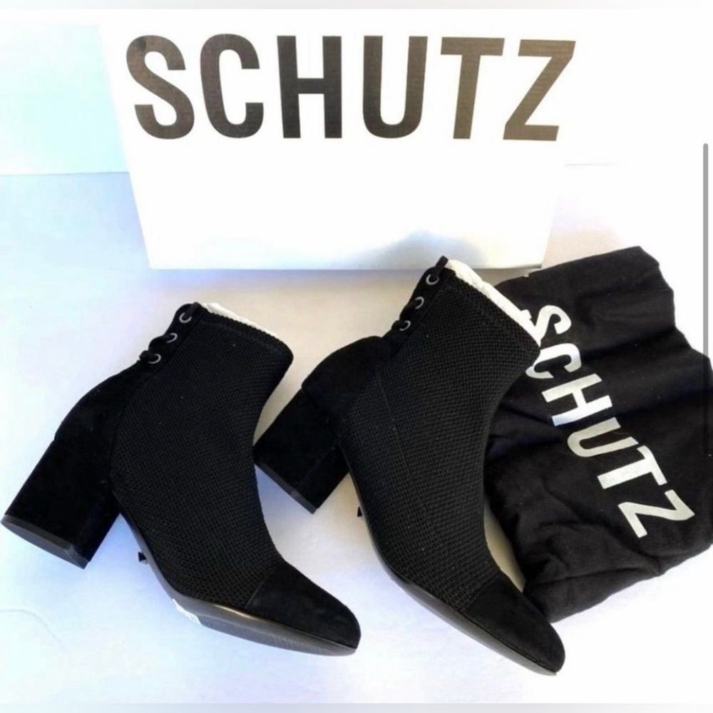 SCHUTZ Black Textured Ankle Booties
